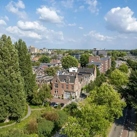 Aan De Rozenhof