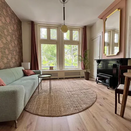 Aan De Rozenhof Apartment *